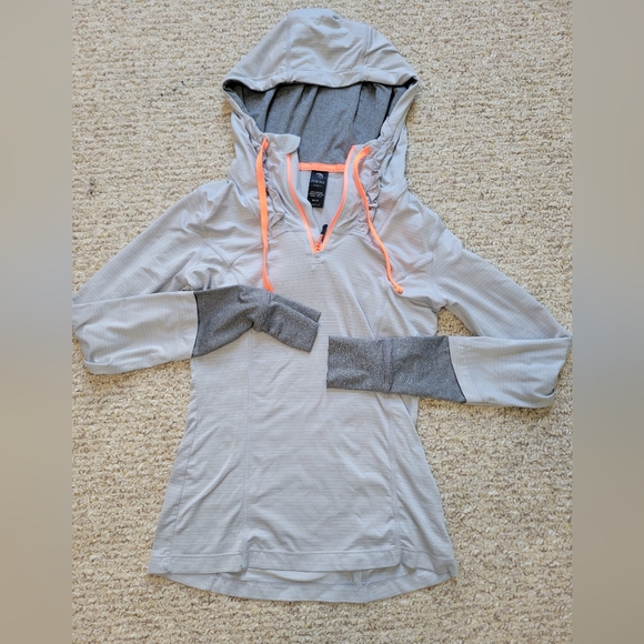 Grey athletic three quarter zip jacket - Picture 6 of 6